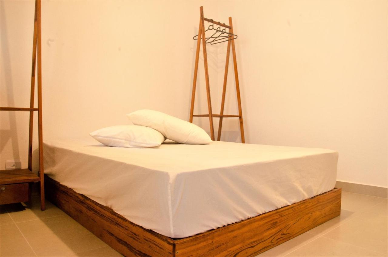 Vila Lorenzi & Apartamentos Ubatuba Extérieur photo