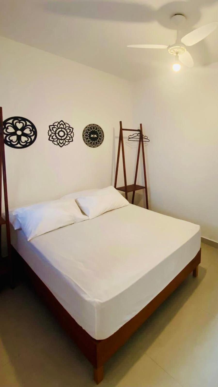 Vila Lorenzi & Apartamentos Ubatuba Extérieur photo